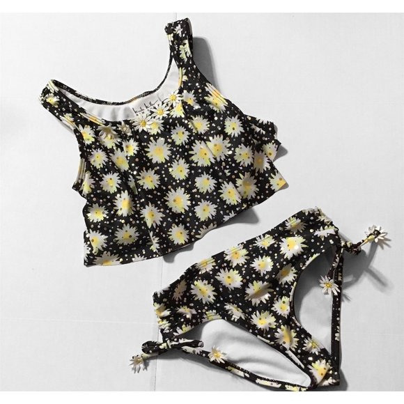 Nicole Miller New York Other - Nicole Miller Sz 6x Black & White Daisy Bikini